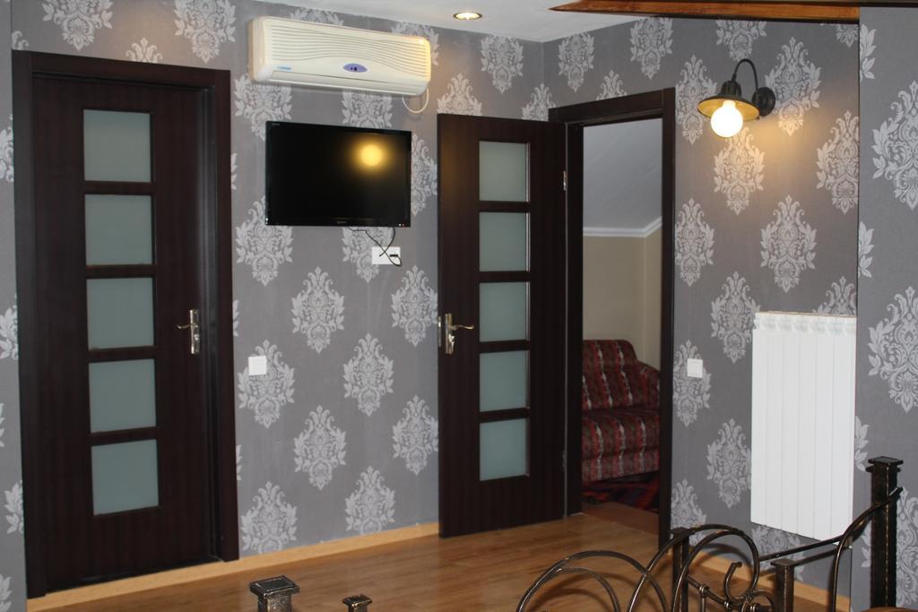 Prestige Palace - Esquisse Hotel Tbilisi Zimmer foto