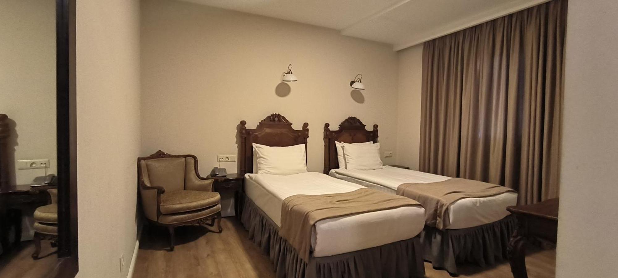 Prestige Palace - Esquisse Hotel Tbilisi Zimmer foto