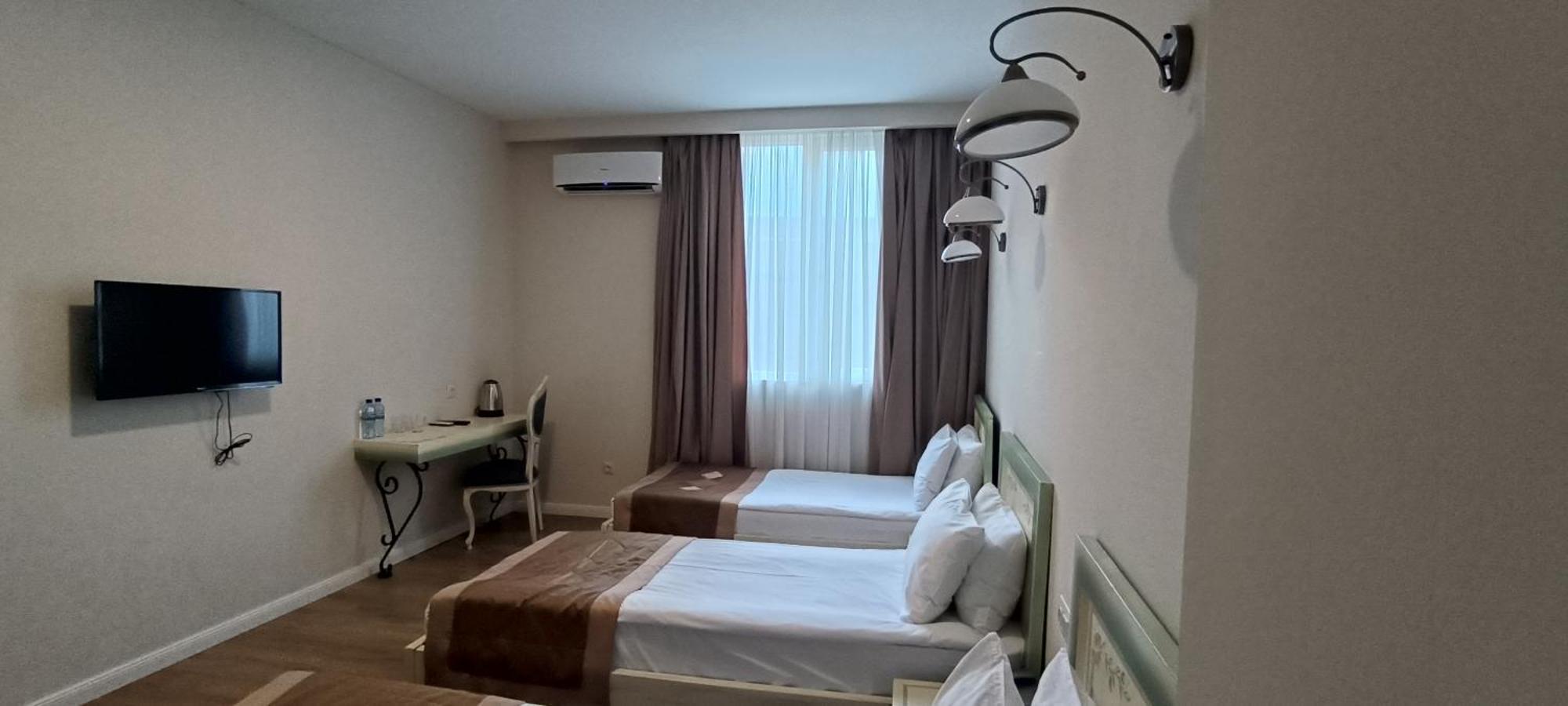 Prestige Palace - Esquisse Hotel Tbilisi Zimmer foto