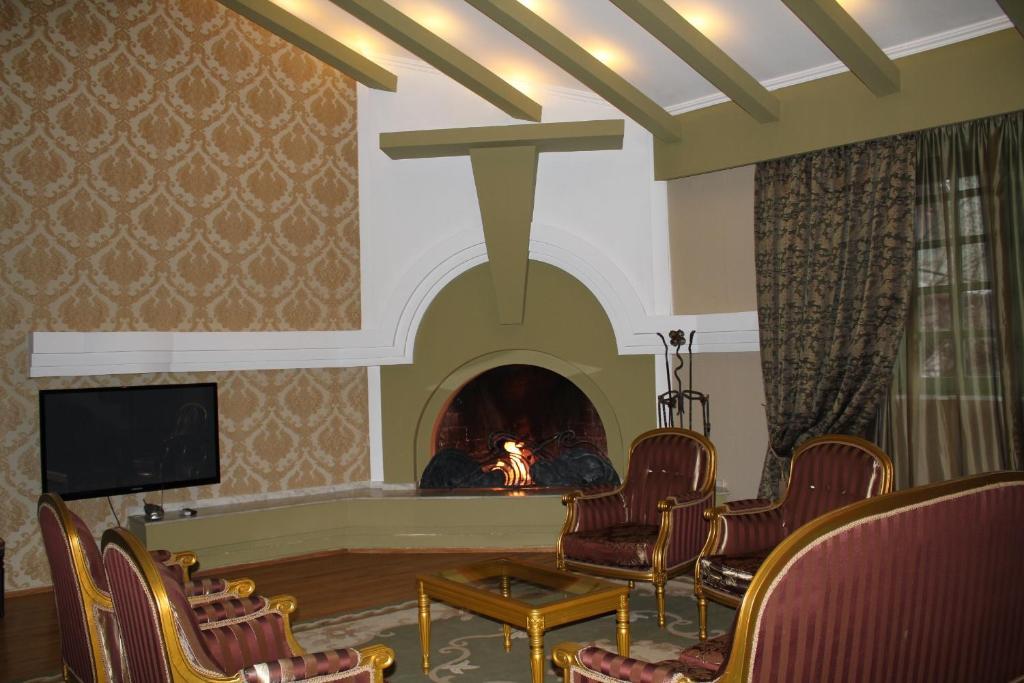Prestige Palace - Esquisse Hotel Tbilisi Zimmer foto